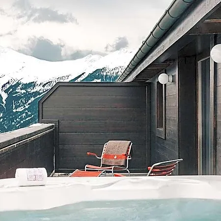 Experimental Hotel 4*