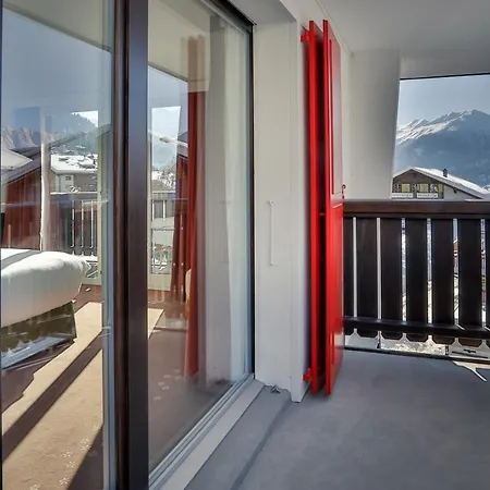 Experimental ホテル 4*